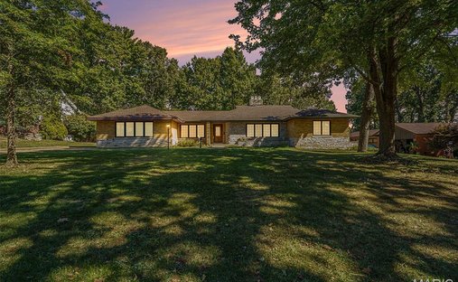 House in Marlborough, Missouri, United States 1