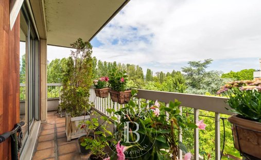 Apartment in Ile de la Jatte - Parc d'Orléans, Neuilly-sur-Seine, France 1