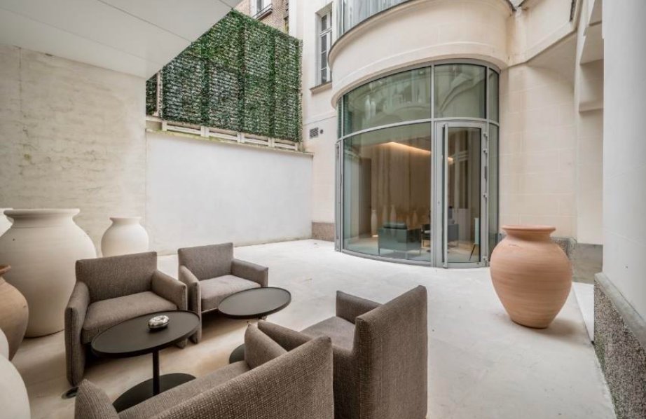 Apartment in Ecole Militaire, Paris 7e Arrondissement, Paris 1 - 17945828