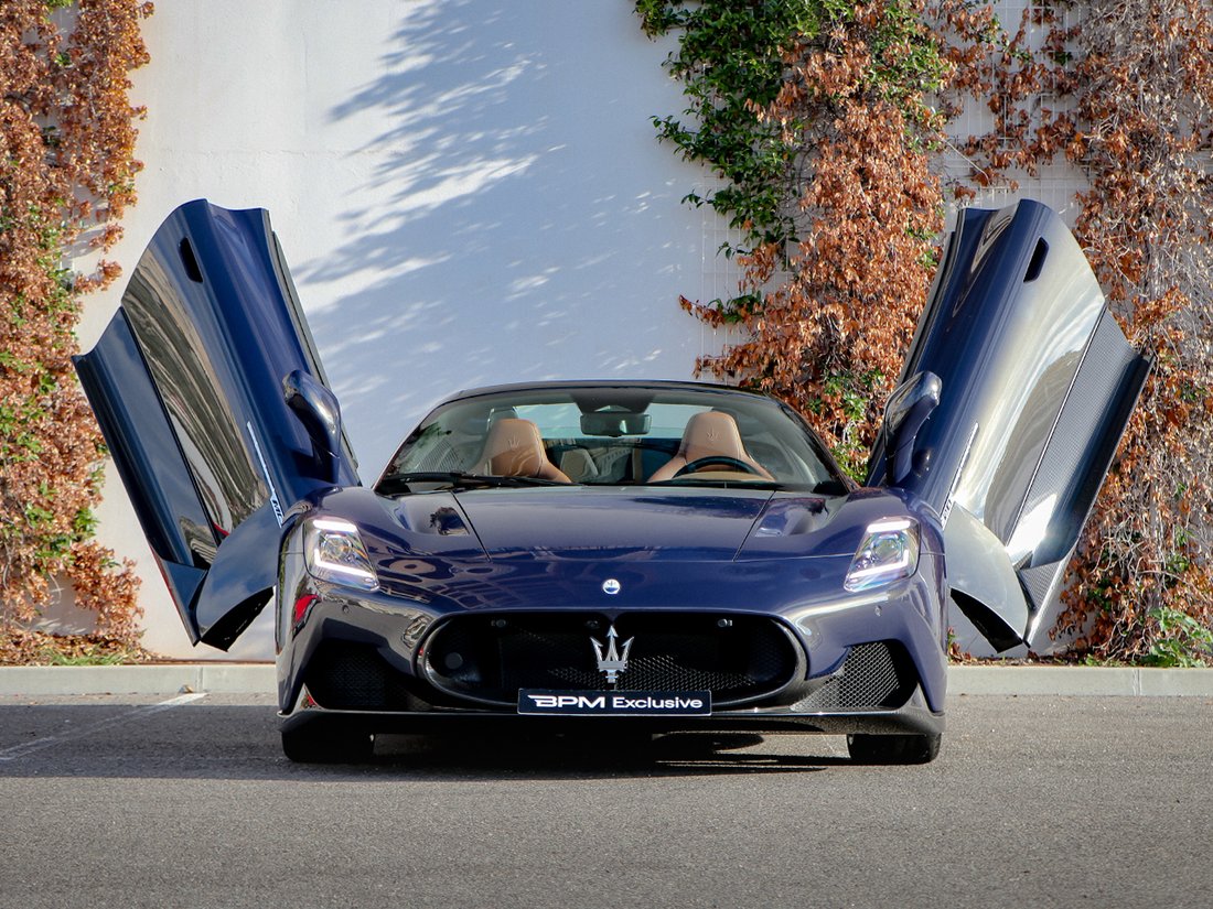 Cabriolet in Monaco, Monaco 3 - 17945859