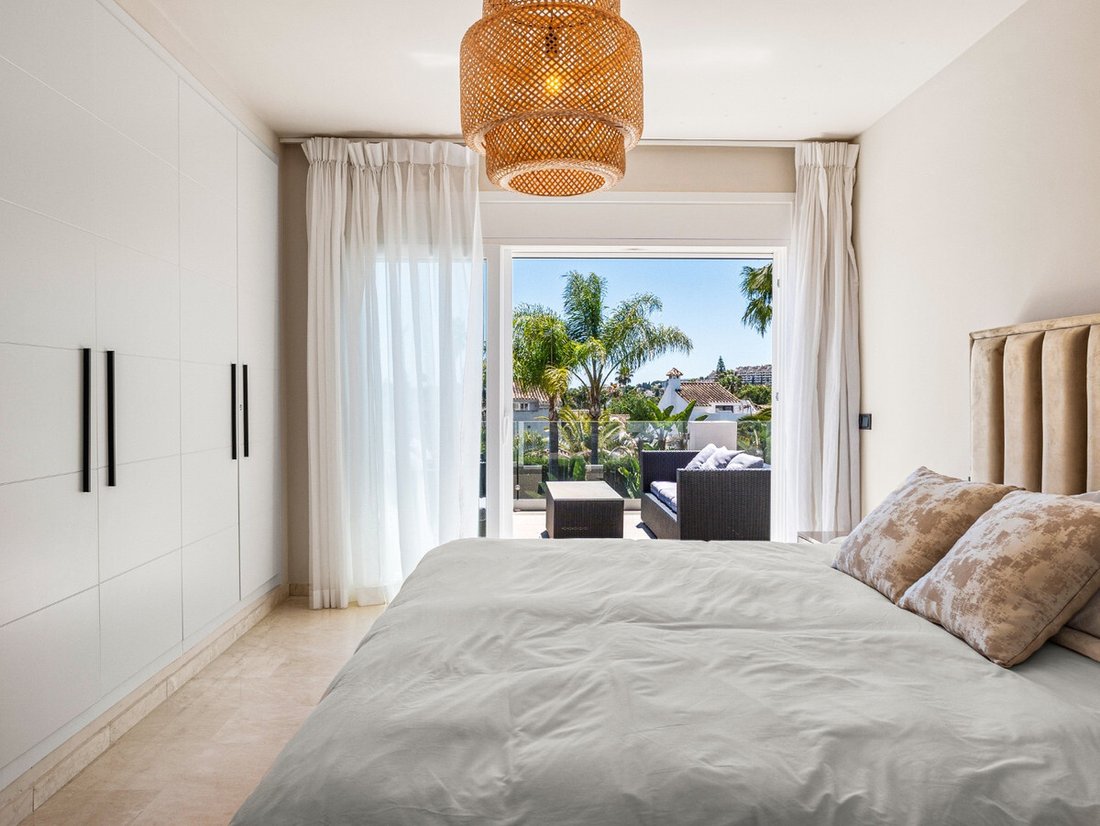 Villa in Nueva Andalucia, Marbella, Spain 4 - 17945819