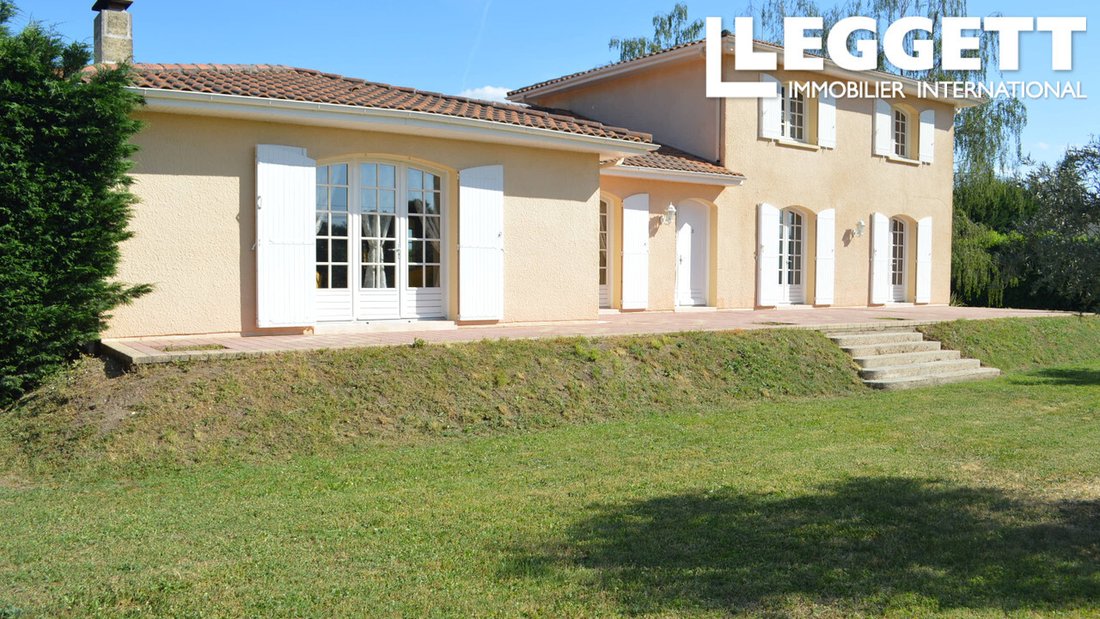 House in Les Billaux, Nouvelle-Aquitaine, France 1 - 17945899