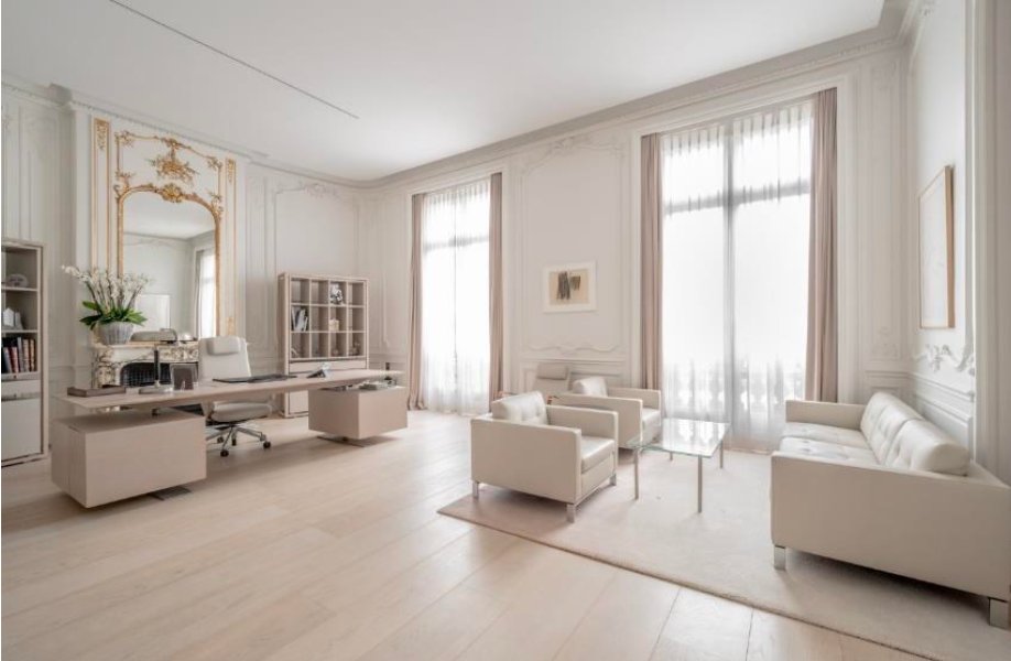 Apartment in Ecole Militaire, Paris 7e Arrondissement, Paris 2 - 17945828