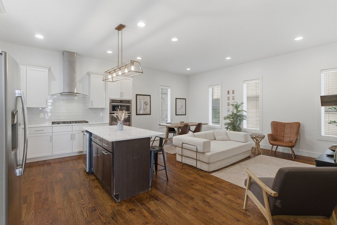 Co Op in Nashville, Tennessee, United States 1 - 17946173