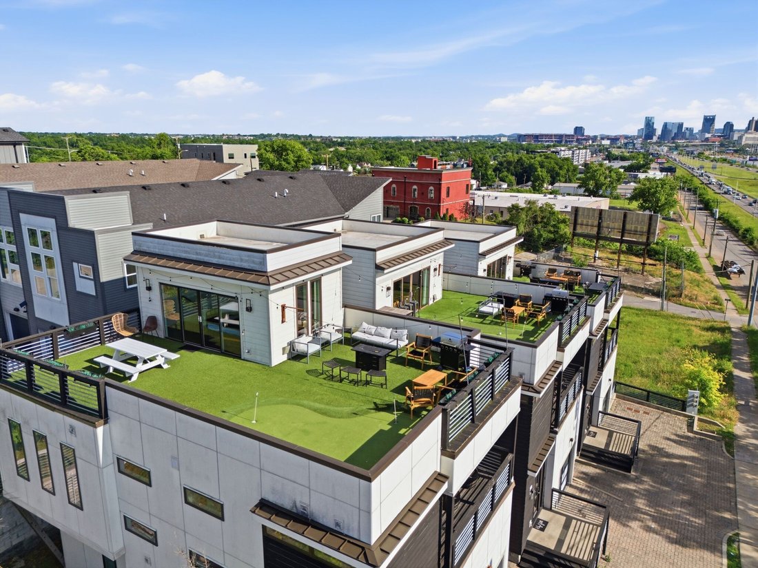 Co Op in Nashville, Tennessee, United States 1 - 17946153