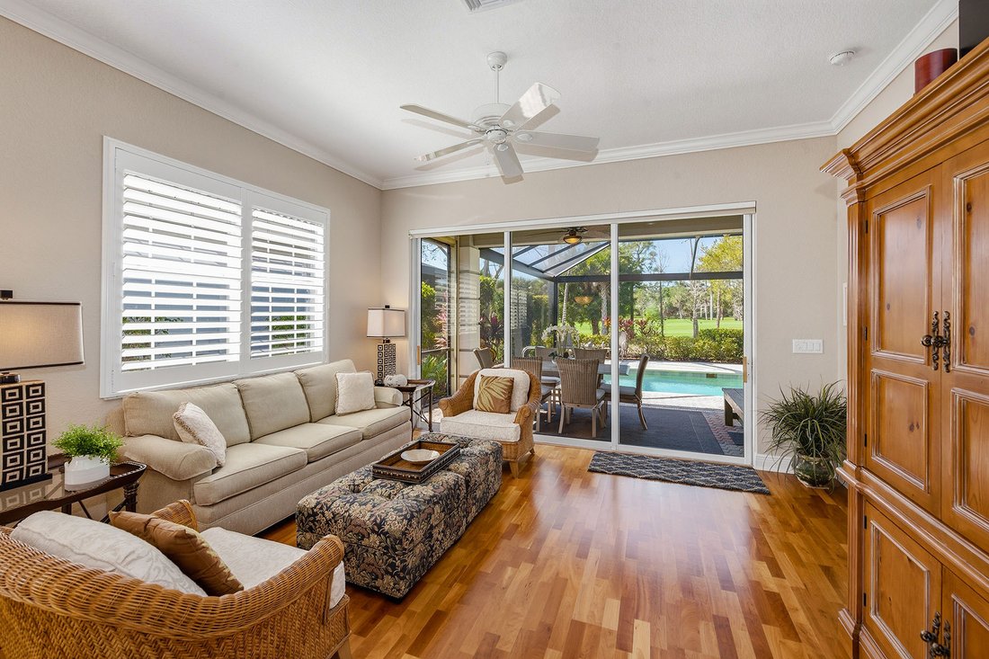 House in Naples, Florida, United States 4 - 17945973