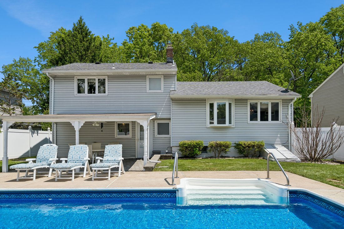 Woodbridge Township, New Jersey, United States 2 - 17945903