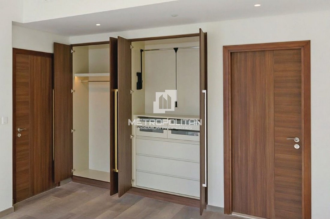 Apartment in Downtown Dubai, Dubai, United Arab Emirates 4 - 17946213