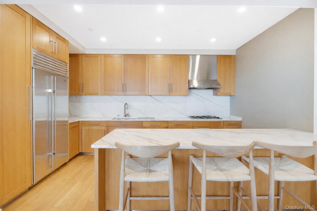 Condo in New York, New York, United States 4 - 17945673