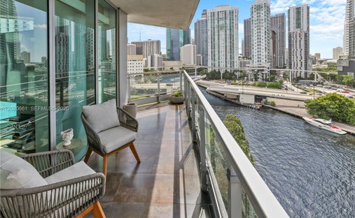 Condo in Miami, Florida, United States 1