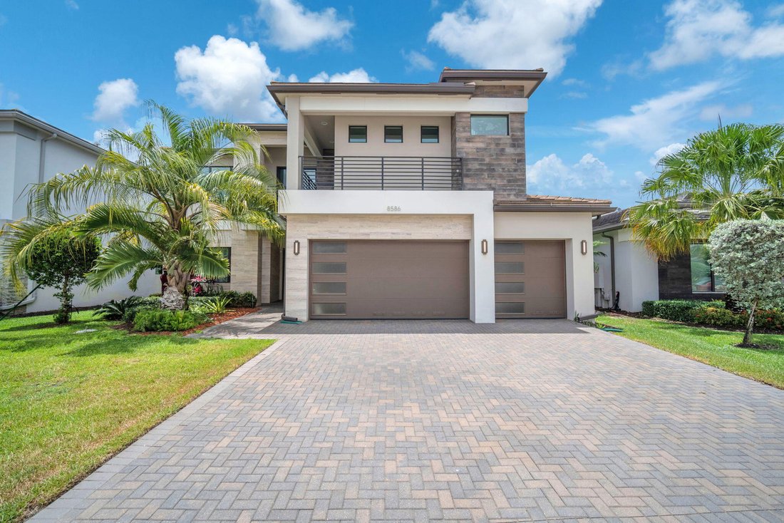 House in Boca Raton, Florida, United States 2 - 17945855