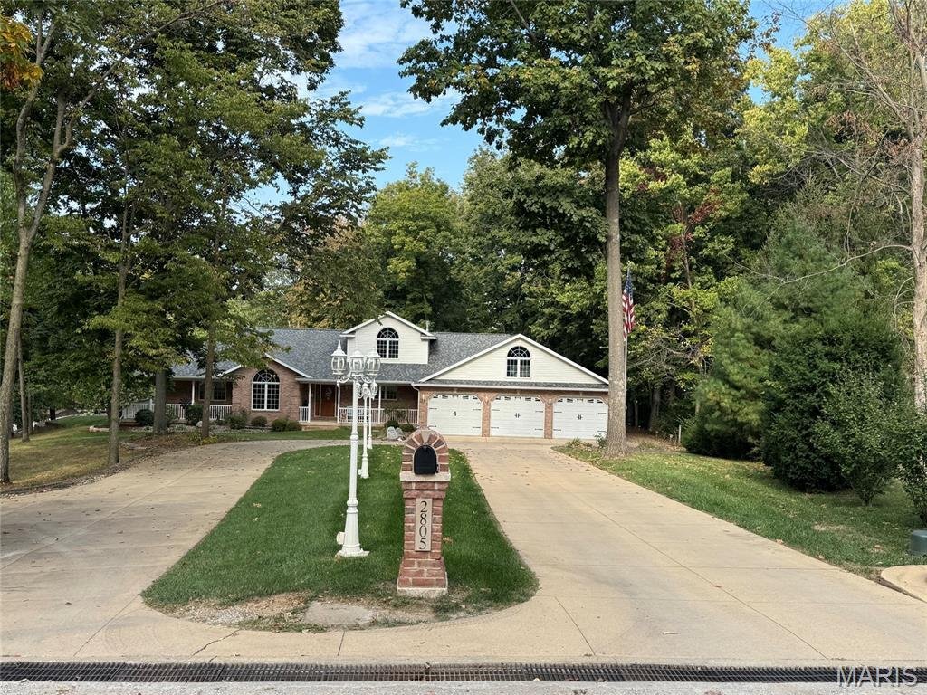 House in Vandalia, Illinois, United States 1 - 17945802