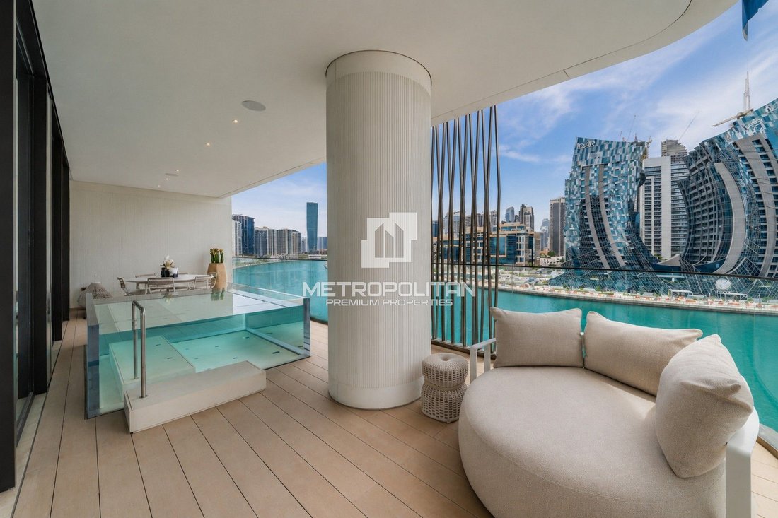 Apartment in Al Jaddaf, Dubai, United Arab Emirates 1 - 16649810