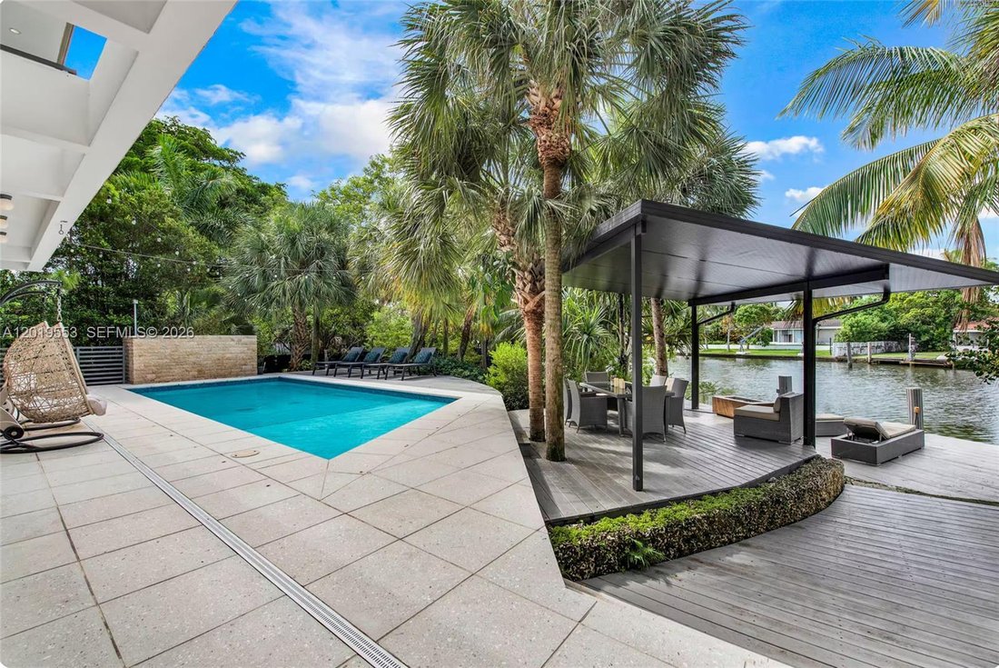 House in Miami, Florida, United States 1 - 17945925