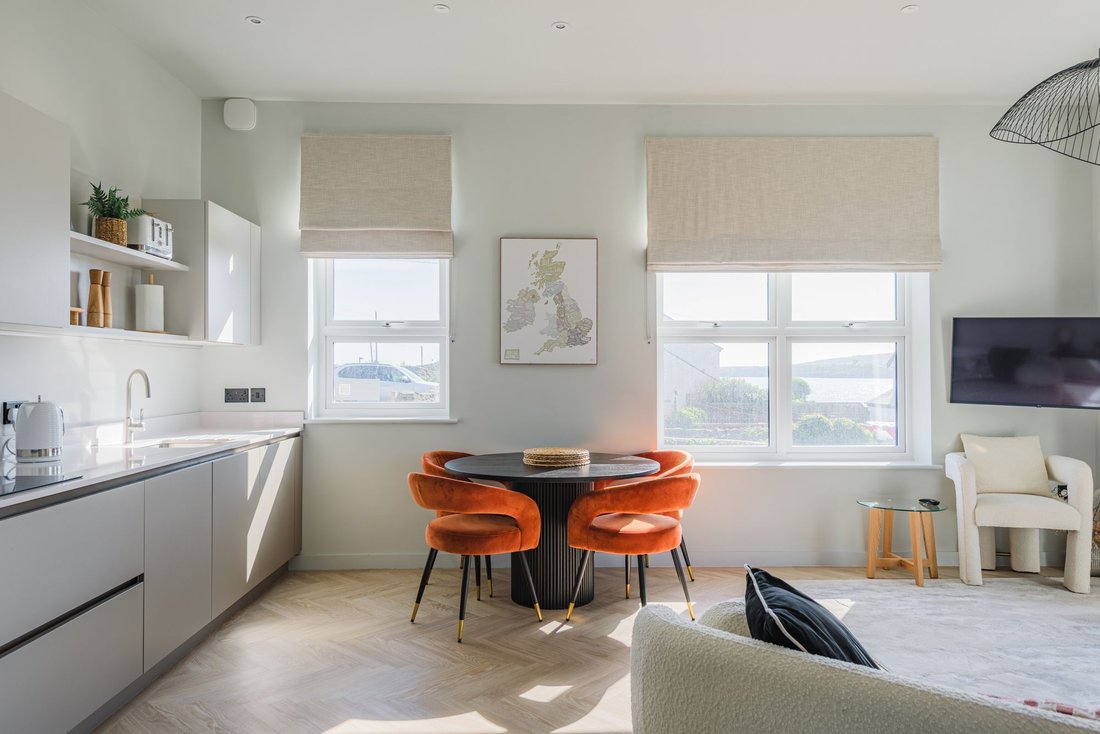 Apartment in Amlwch, Wales 5 - 17945907