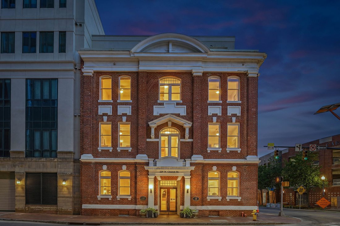 Haus in Charlotte, North Carolina, Vereinigte Staaten 1 - 17945971
