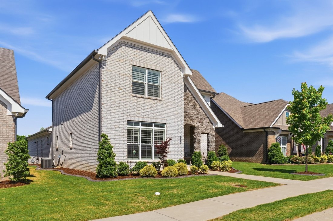 House in Nashville, Tennessee, United States 2 - 17946201