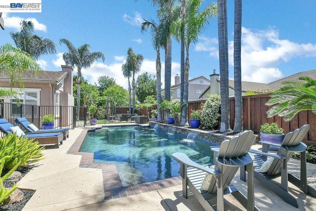House in Brentwood, California, United States 3 - 17945704