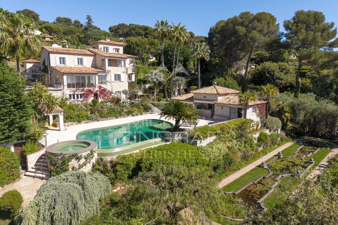 Villa in Centre du Village, La Colle-sur-Loup, France 1 - 17945723