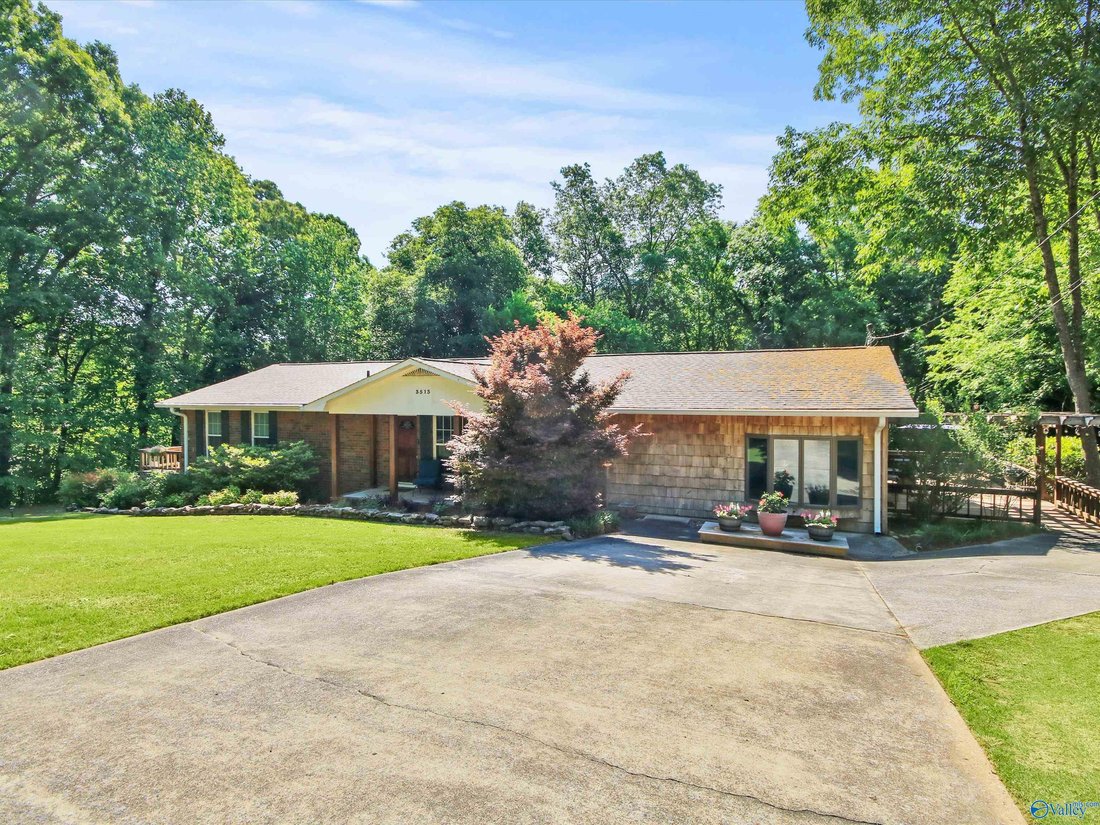House in Guntersville, Alabama, United States 3 - 17945628