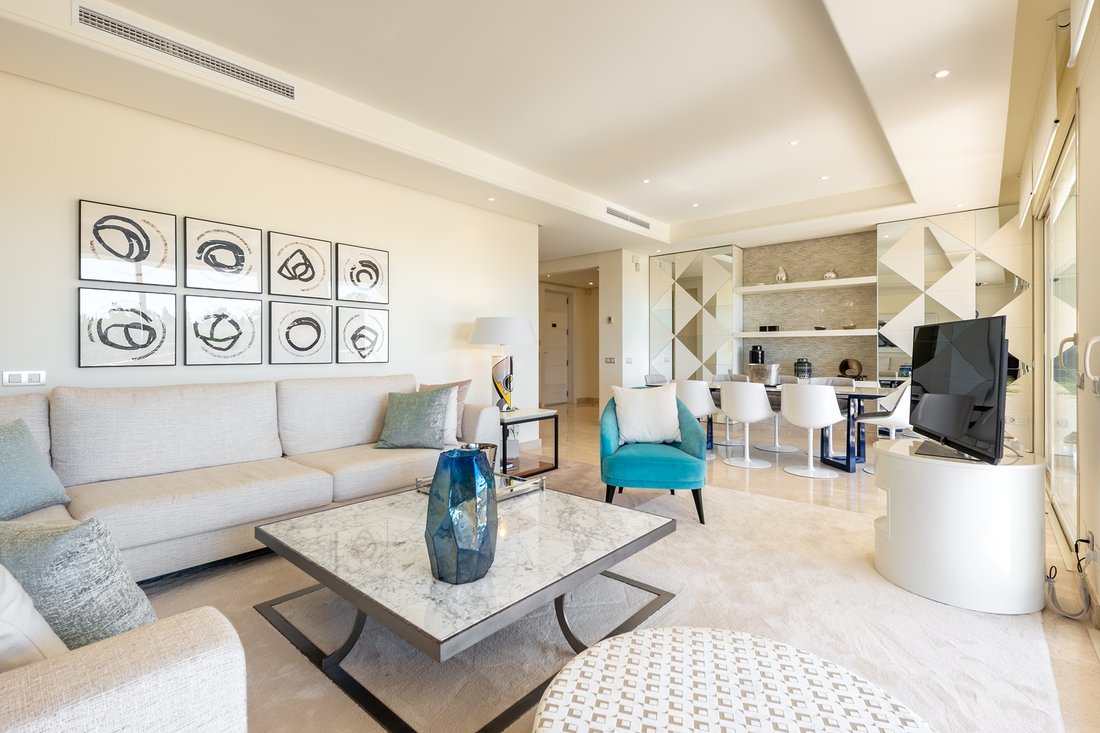 Apartment in Marbella, Andalusia, Spain 5 - 17945976