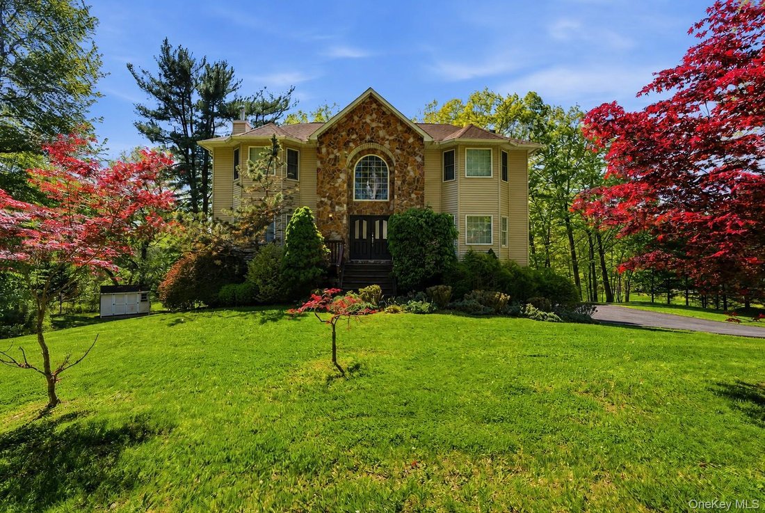 House in Spring Valley, New York, United States 4 - 17945655