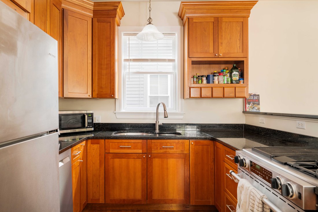 Condo in Cambridge, Massachusetts, United States 3 - 17945732