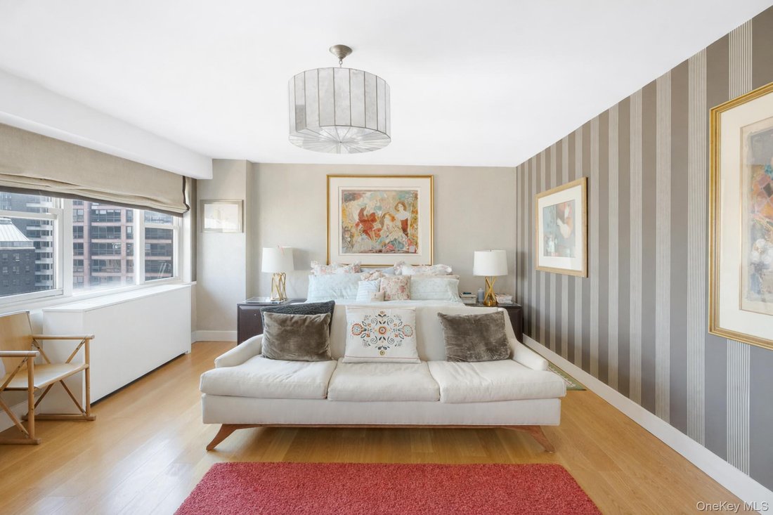 Condo in New York, New York, United States 4 - 17945650