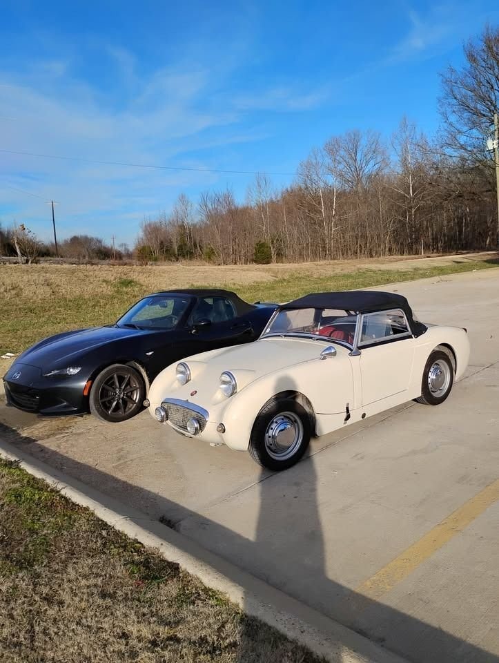 Cabriolet in Glendale, United States 4 - 17945811