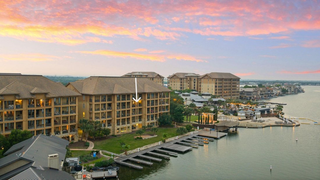 Condo in Horseshoe Bay, Texas, United States 2 - 17945991