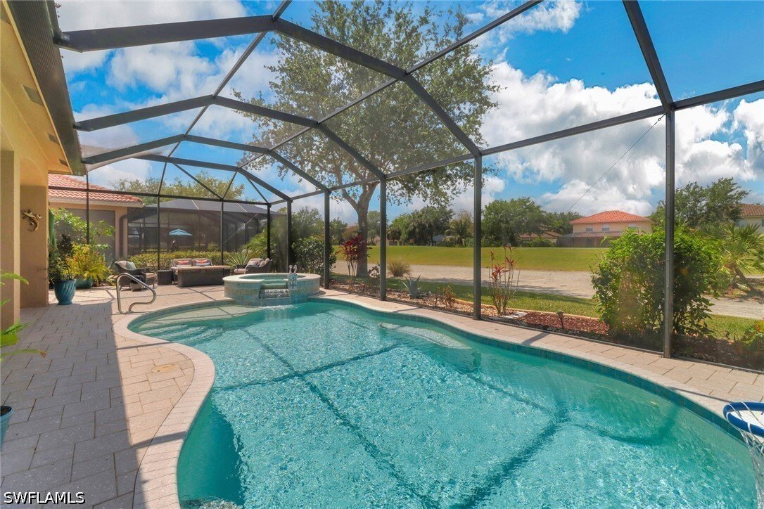 House in Naples, Florida, United States 1 - 17945629