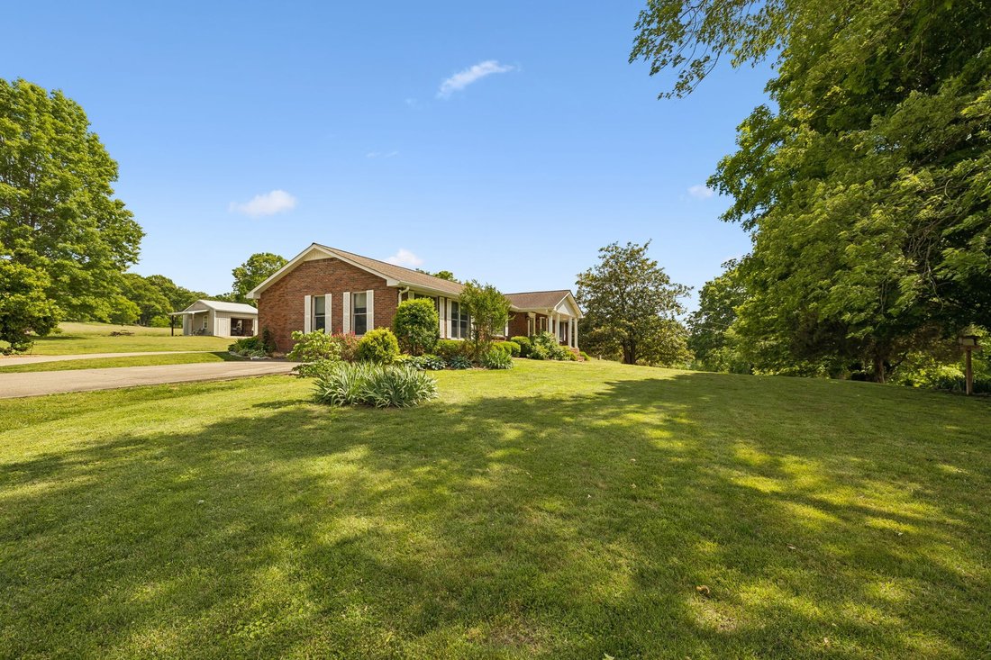 House in Brush Creek, Tennessee, United States 2 - 17946222