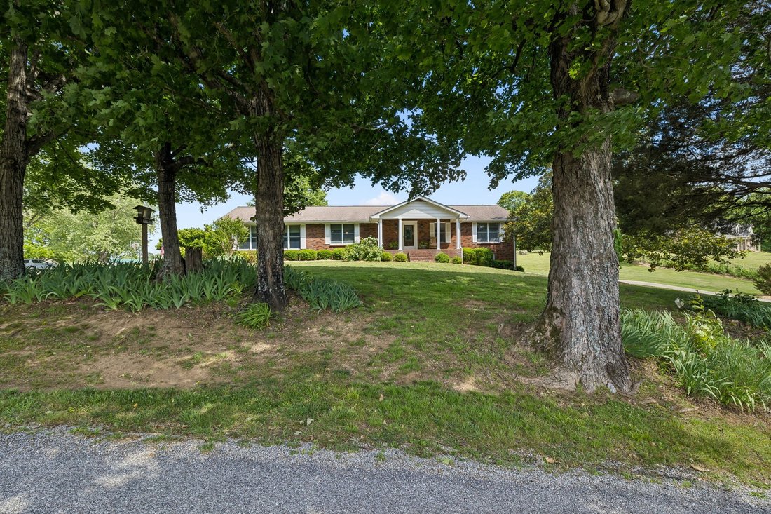 House in Brush Creek, Tennessee, United States 4 - 17946222