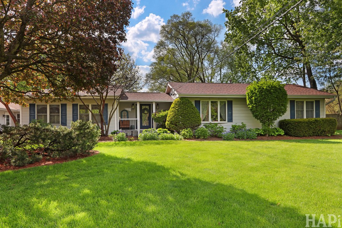 House in Island Lake, Illinois, United States 2 - 17946368