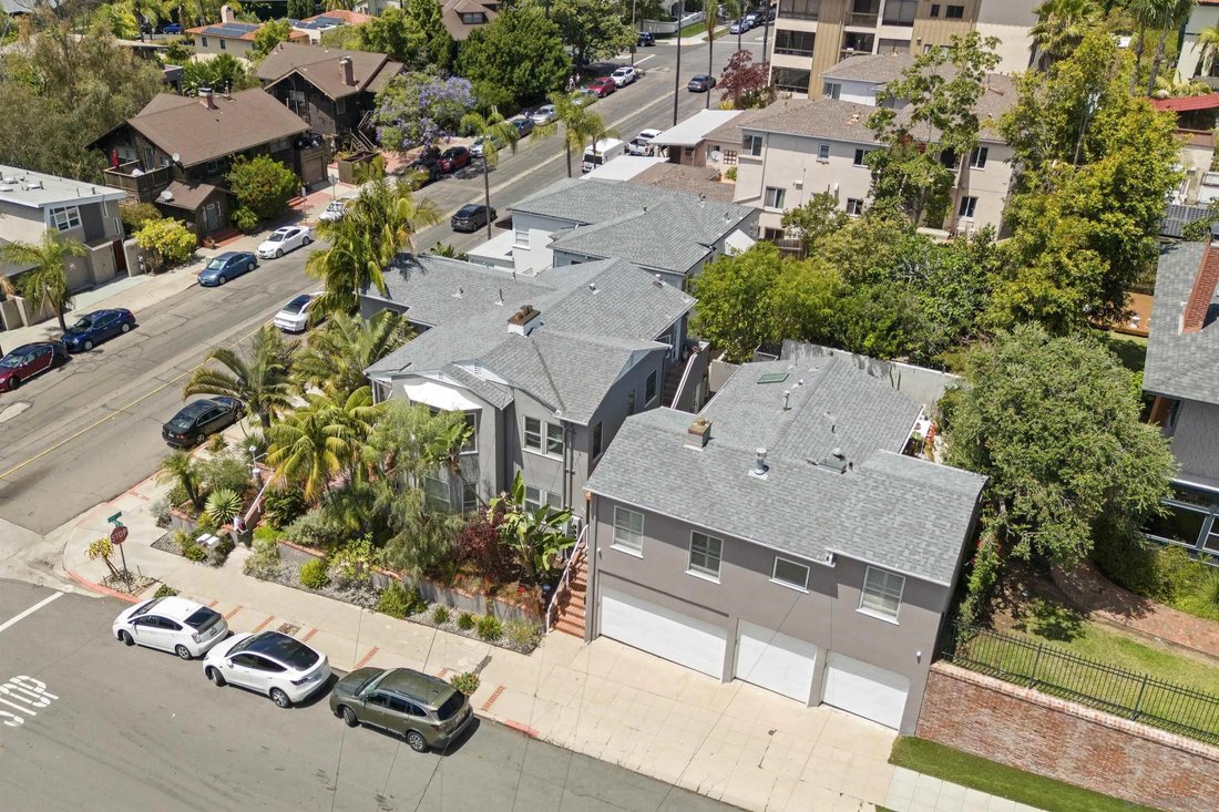 San Diego, California, United States 3 - 17946345