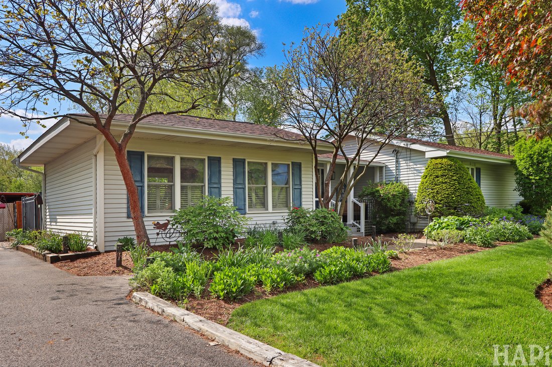 House in Island Lake, Illinois, United States 4 - 17946368