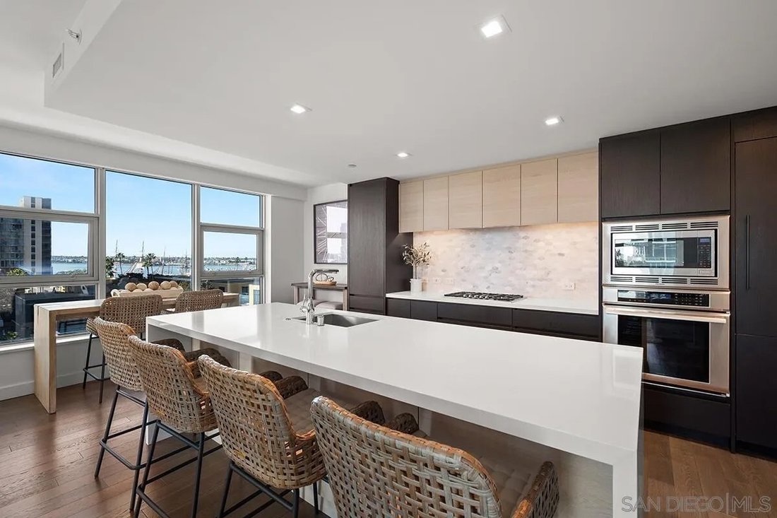 Condo in San Diego, California, United States 3 - 17946341