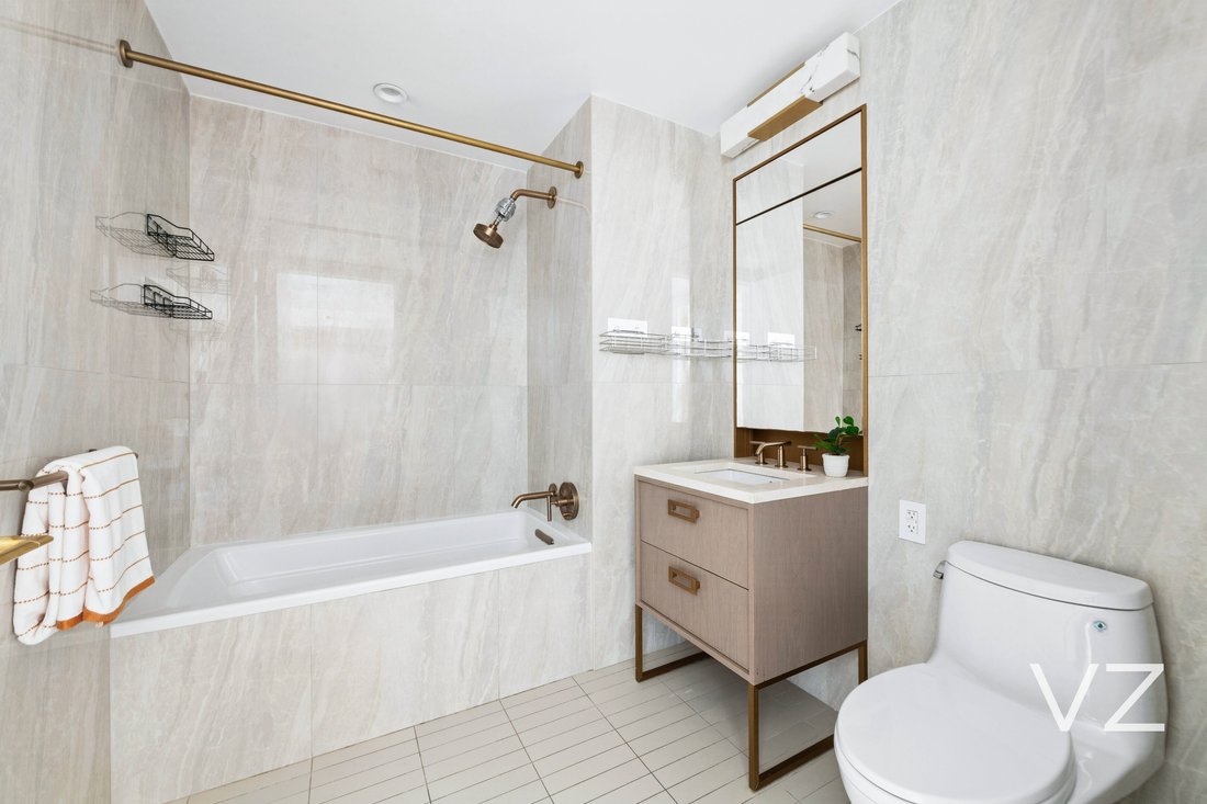 Apartment in New York, New York, United States 5 - 17946539