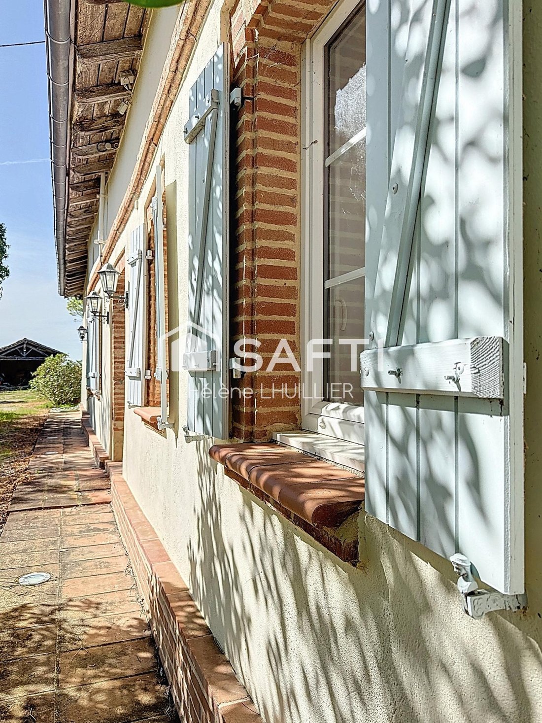House in Monblanc, Occitania, France 1 - 17946839