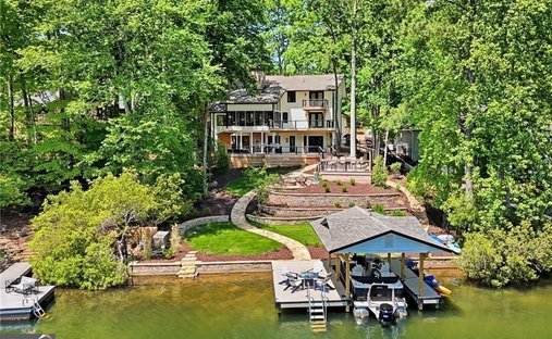 House in Waleska, Georgia, United States 1