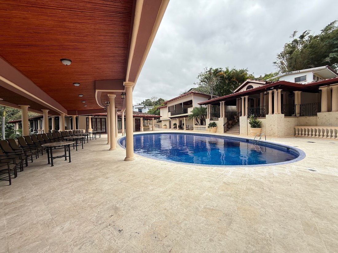 Haus in Santa Ana, San José, Costa Rica 3 - 17946510