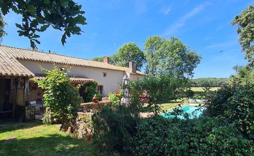 House in La Boissiere-des-Landes, Pays de la Loire, France 1