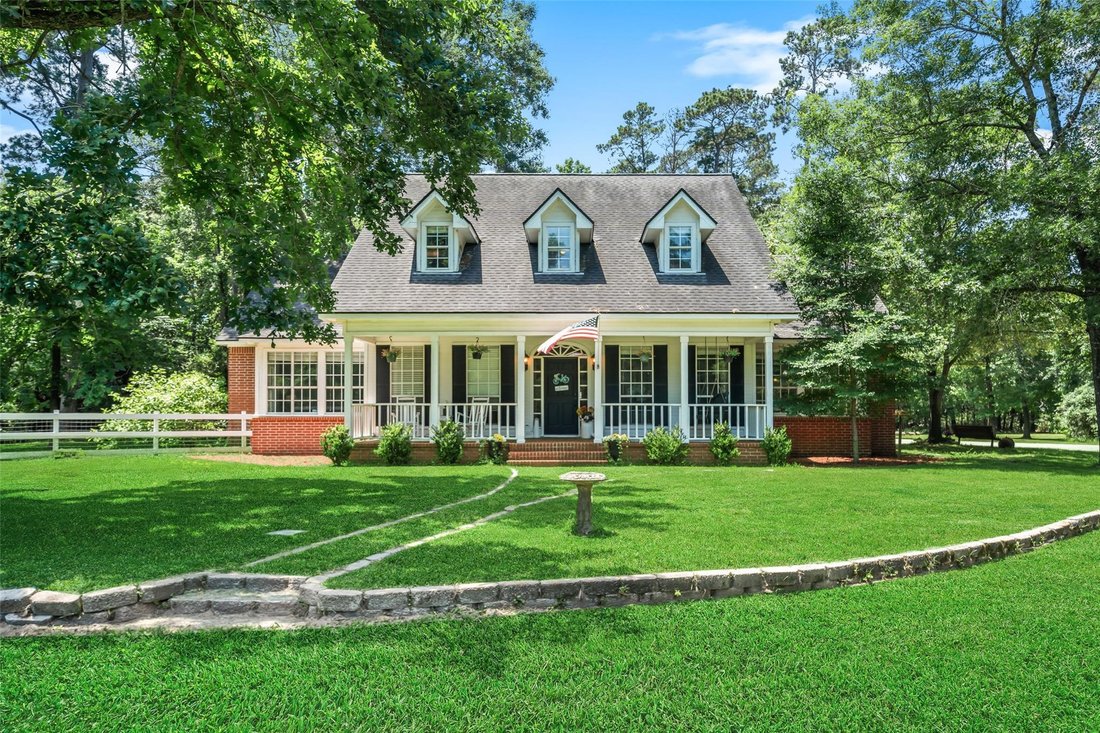 House in Pinehurst, Texas, United States 2 - 17946453