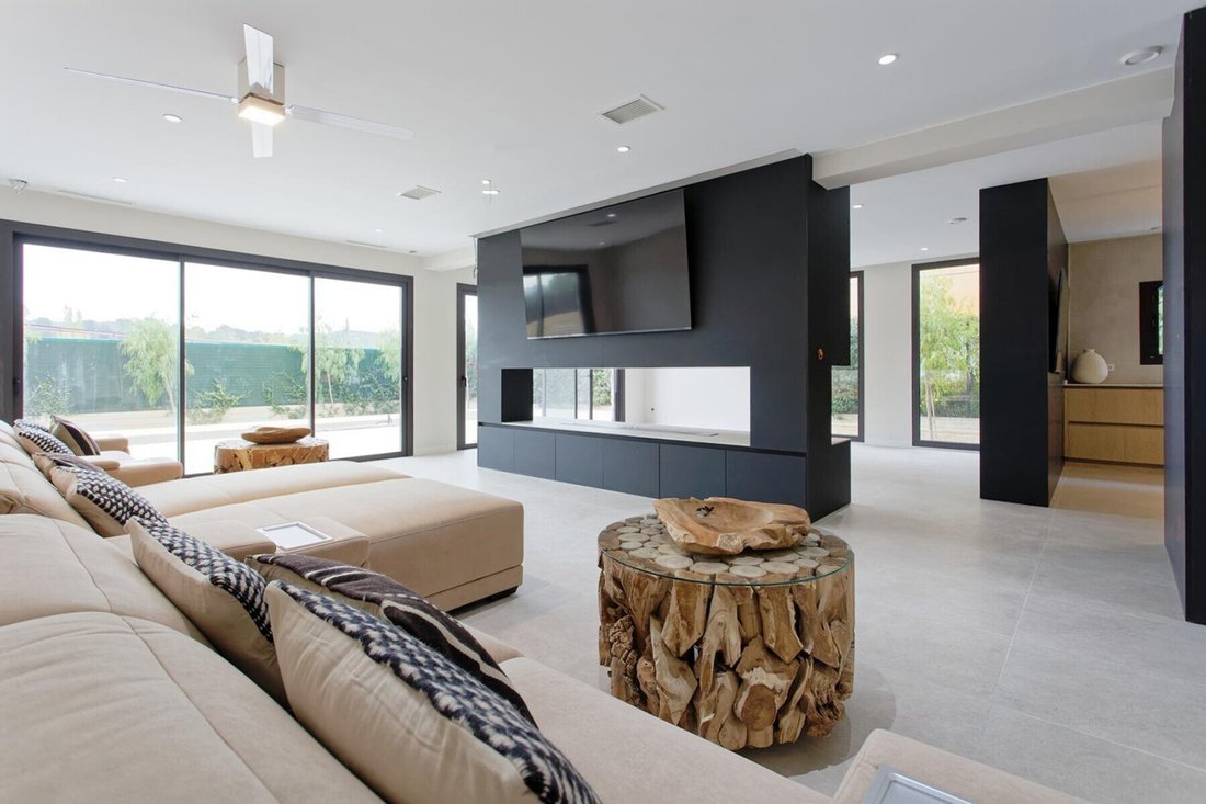 House in Sant Cugat del Valles, Catalonia, Spain 3 - 17946309