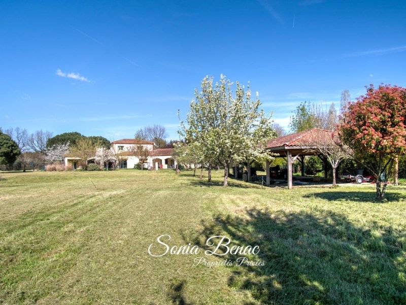 Villa in Castelnouvel, Leguevin, France 2 - 17946321