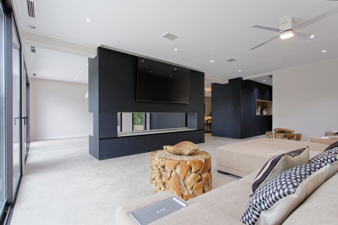 House in Sant Cugat del Valles, Catalonia, Spain 5 - 17946309