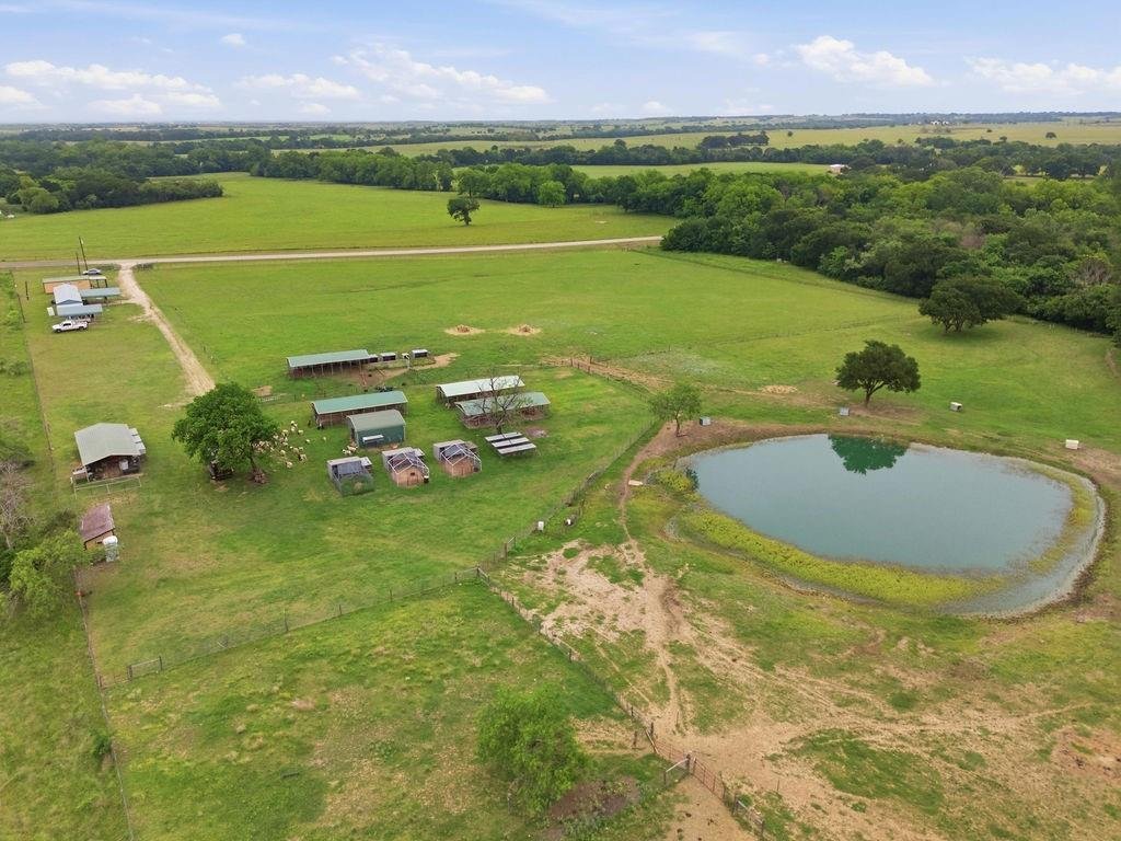 Hubbard, Texas, United States 1 - 17946611