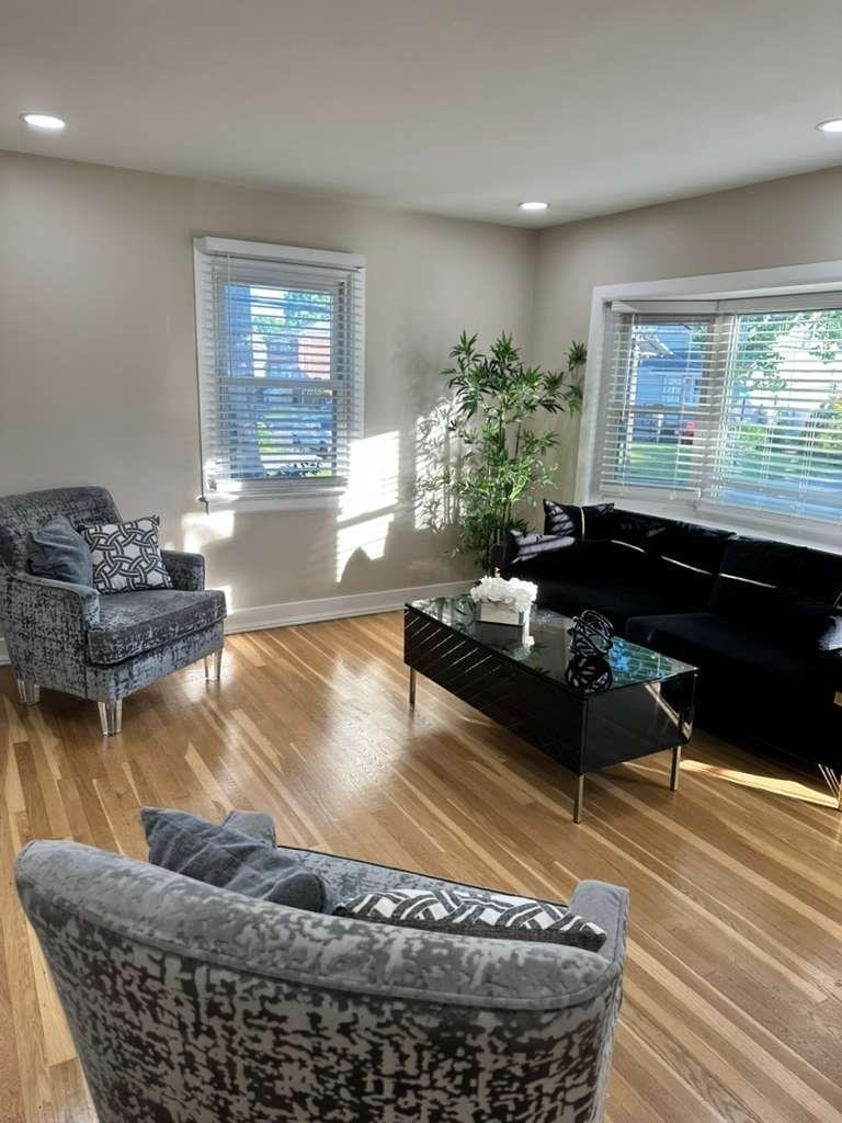 House in Linden, New Jersey, United States 2 - 17876926