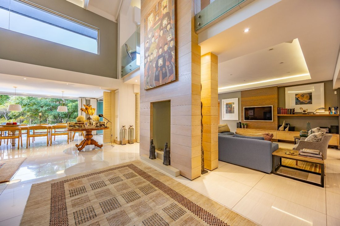 House in Braamfontein, Gauteng, South Africa 4 - 17946554