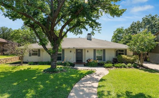 House in Keller, Texas, United States 1